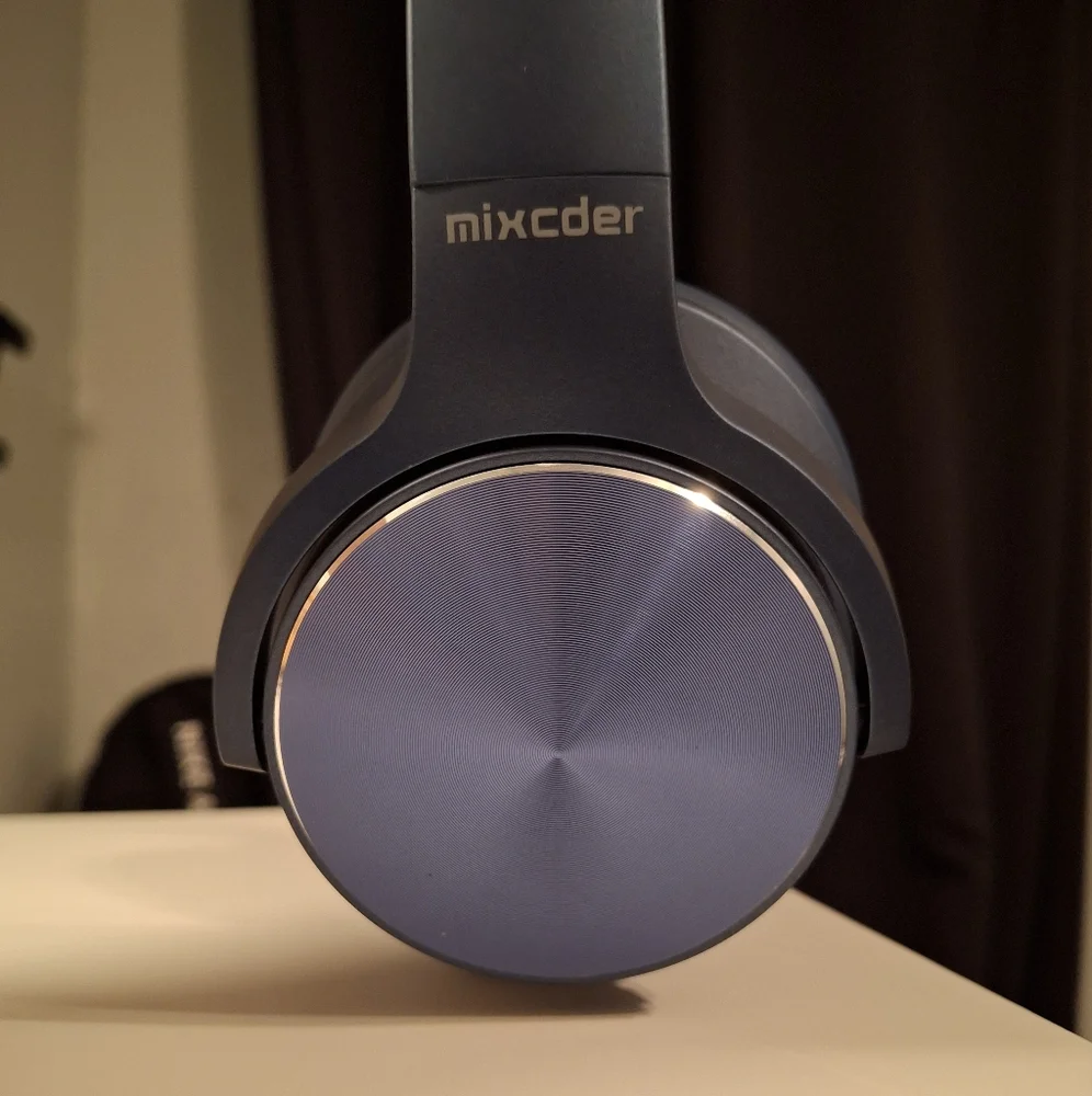 Mixcider Headphones - Picture 6 of 13
